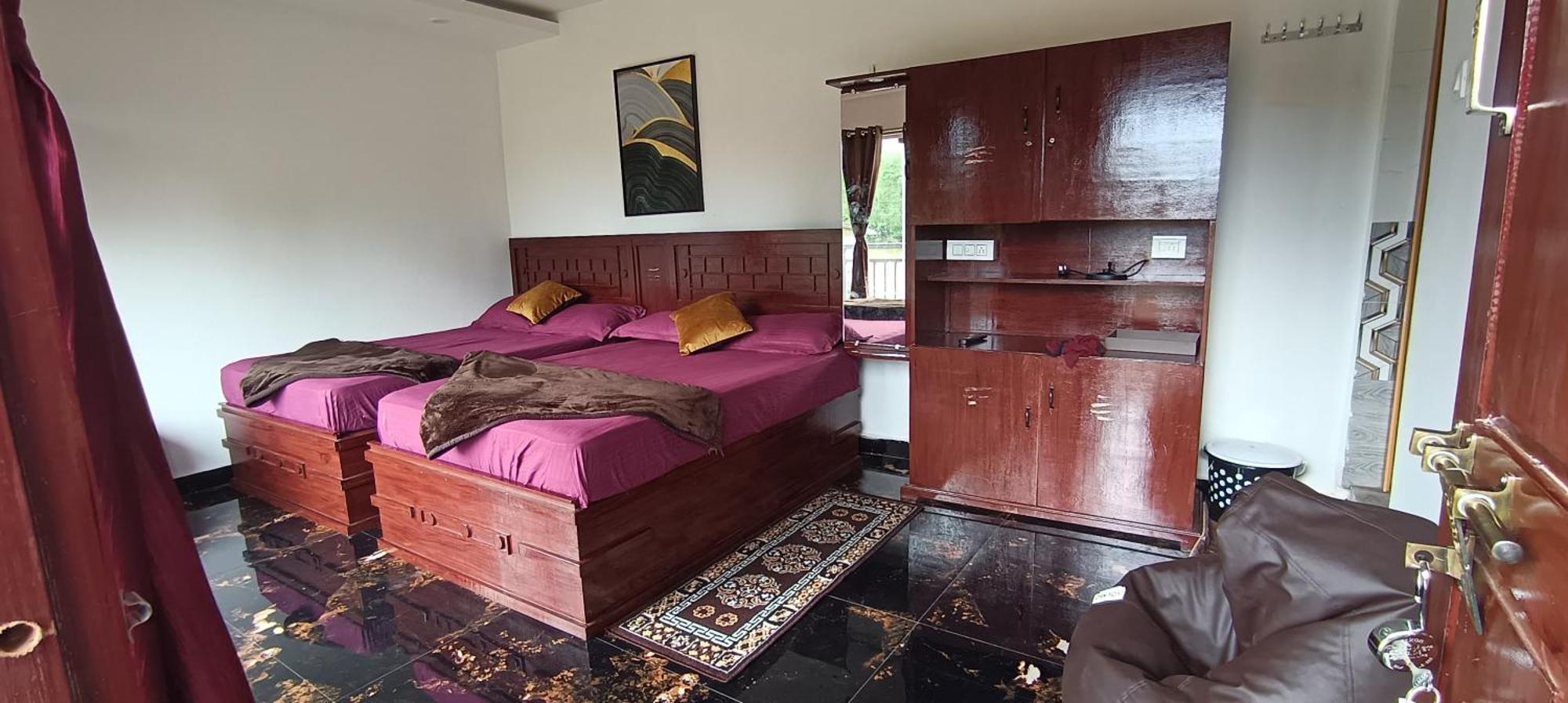 Glasshouse Retreat By The Jungle Stay Groups Vālpārai 외부 사진